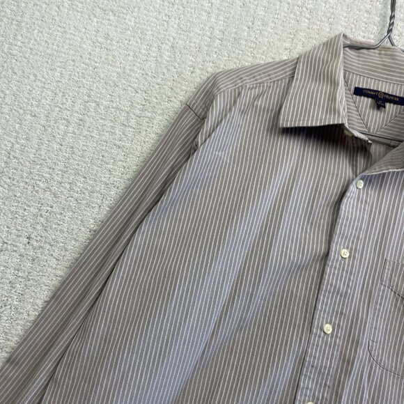 Tommy Hilfiger Stripped Shirt Men's Sz 17 Striped Crest Lion Down Casual Preppy - Picture 3 of 15